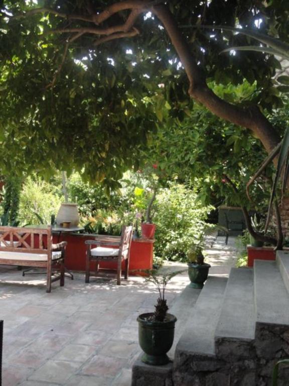 Bed and Breakfast Casa Montes Сальс-ле-Шато Екстер'єр фото